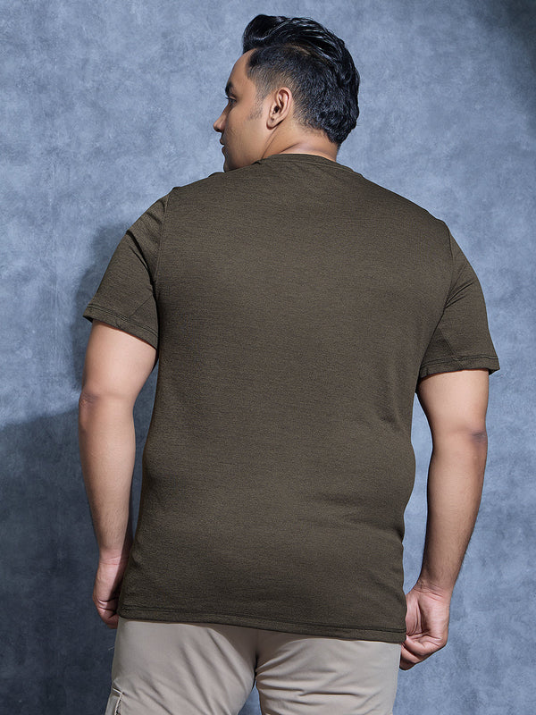 Men Plus Size Solid Slim Fit Crew Neck T-shirt with DOUBLE COOL