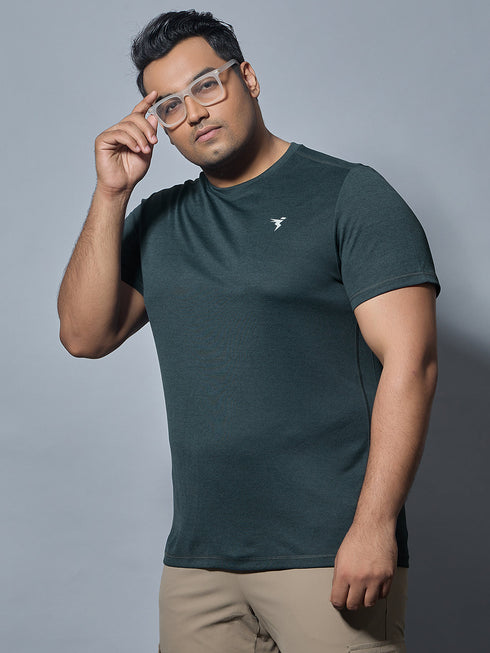 Men Plus Size Solid Slim Fit Crew Neck T-shirt with DOUBLE COOL