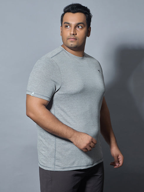 Men Plus Size Solid Slim Fit Crew Neck T-shirt with DOUBLE COOL