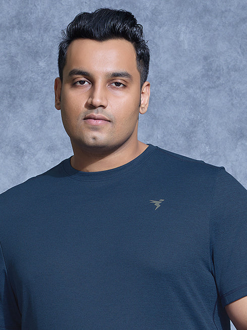 Men Plus Size Solid Slim Fit Crew Neck T-shirt with DOUBLE COOL