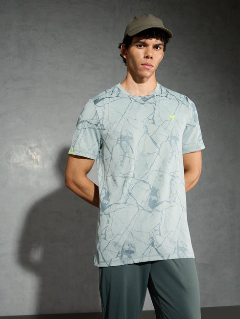 Men Jacquard Slim Fit Crew Neck T-shirt with DOUBLE COOL