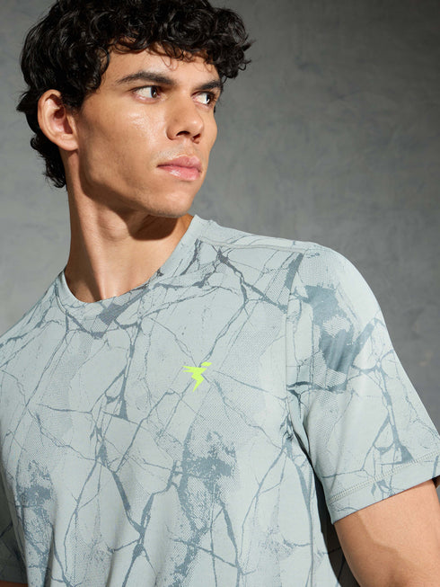 Men Jacquard Slim Fit Crew Neck T-shirt with DOUBLE COOL
