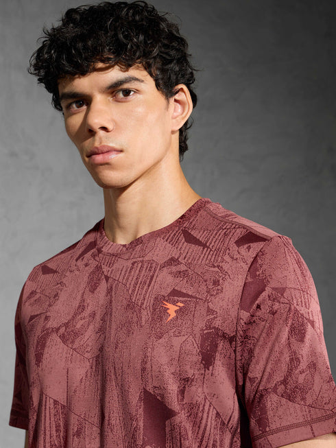 Men Jacquard Slim Fit Crew Neck T-shirt with DOUBLE COOL