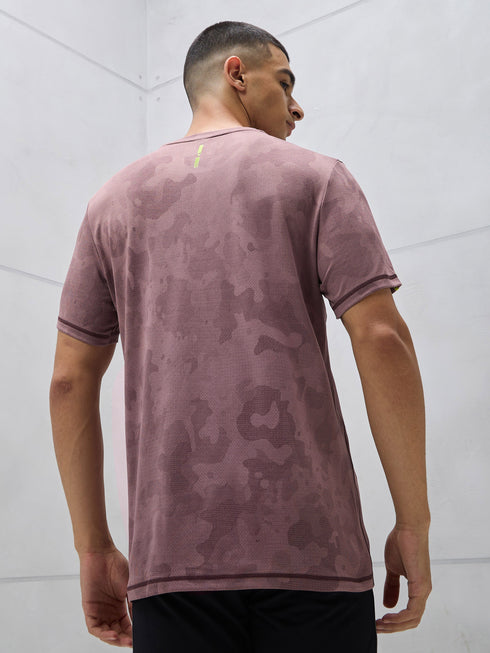 Men Jacquard Slim Fit Crew Neck T-shirt with DOUBLE COOL