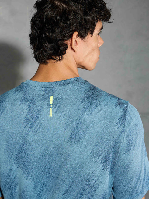 Men Jacquard Slim Fit Crew Neck T-shirt with DOUBLE COOL