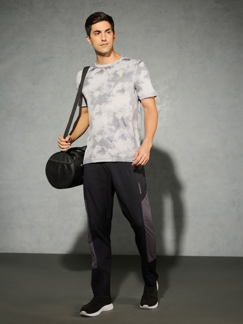 Men Jacquard Slim Fit Crew Neck T-shirt with DOUBLE COOL