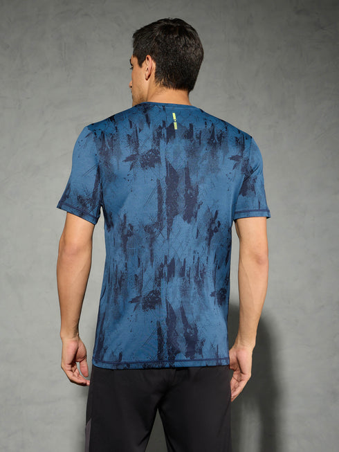 Men Jacquard Slim Fit Crew Neck T-shirt with DOUBLE COOL