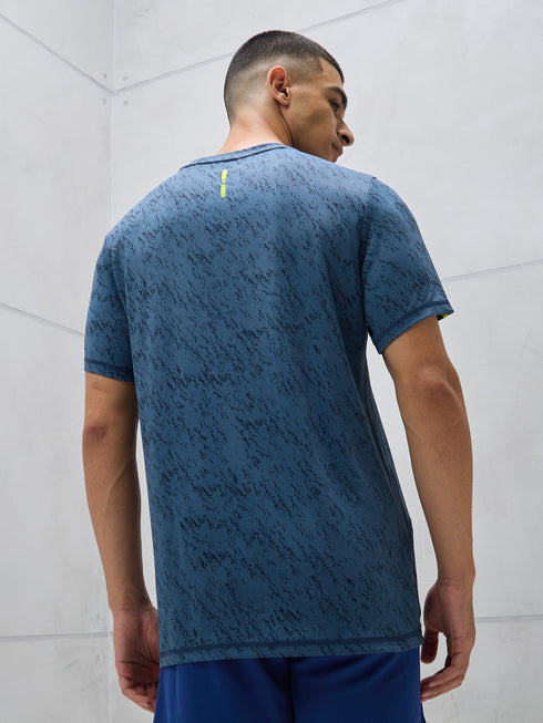 Men Jacquard Slim Fit Crew Neck T-shirt with DOUBLE COOL
