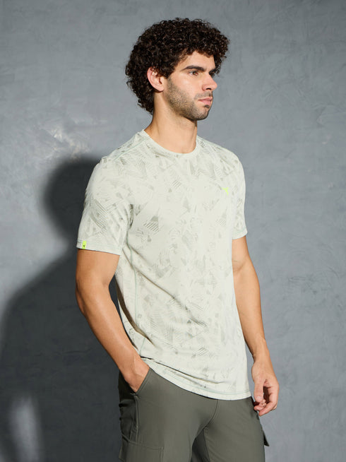 Men Jacquard Slim Fit Crew Neck T-shirt with DOUBLE COOL