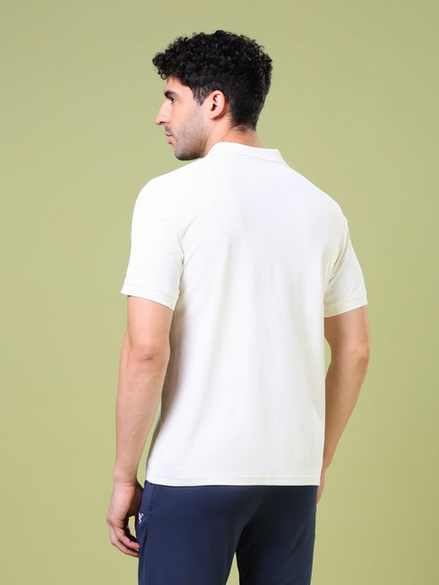 Men Solid Slim Fit Polo T-shirt with MATPIQ
