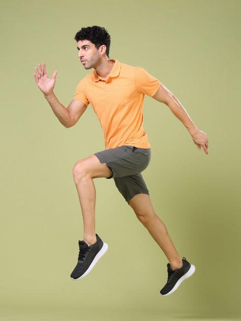 Men Solid Slim Fit Polo T-shirt with MATPIQ