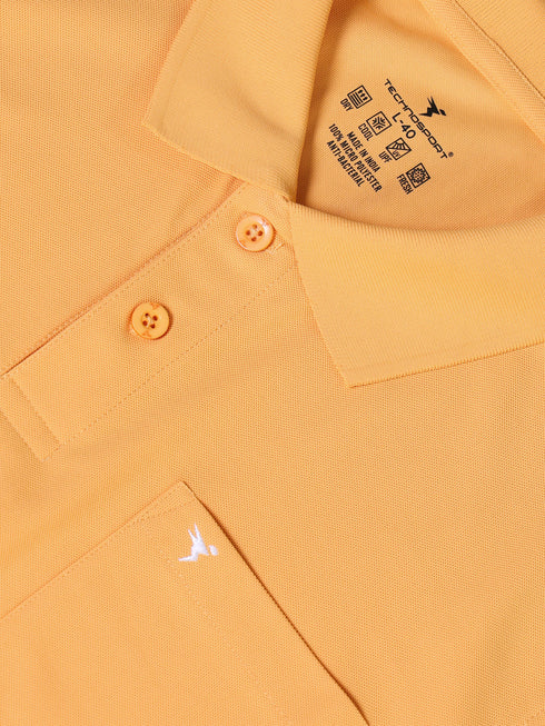 Men Solid Slim Fit Polo T-shirt with MATPIQ