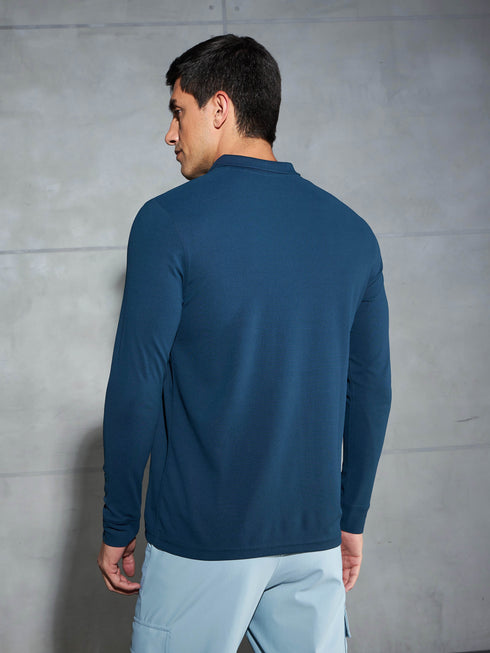 Men Solid Slim Fit Polo T-shirt with MATPIQ