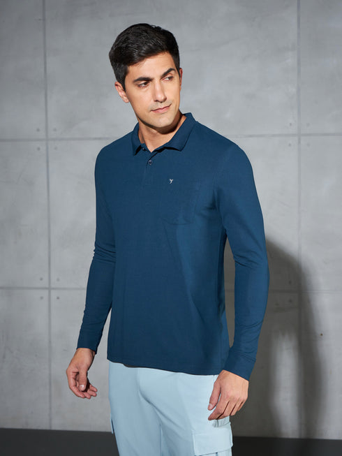 Men Solid Slim Fit Polo T-shirt with MATPIQ