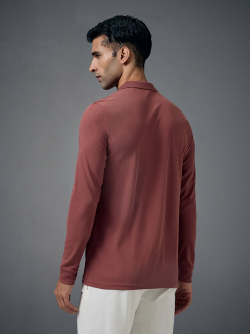 Men Solid Slim Fit Polo T-shirt with MATPIQ