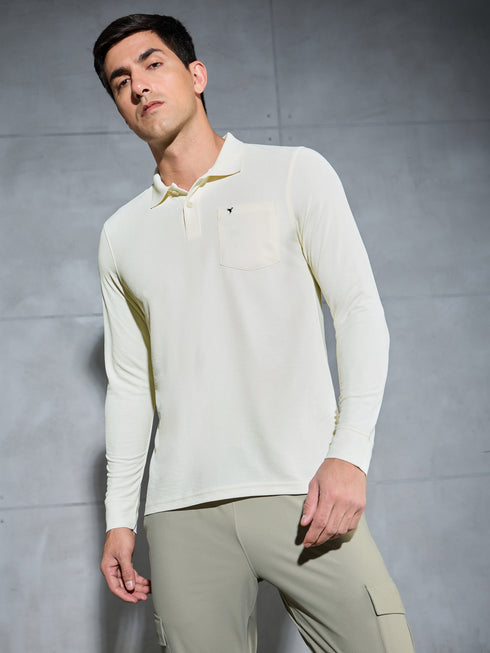 Men Solid Slim Fit Polo T-shirt with MATPIQ