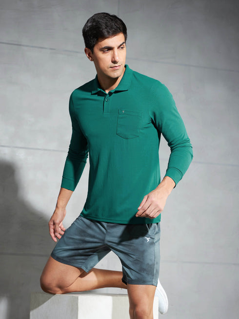 Men Solid Slim Fit Polo T-shirt with MATPIQ