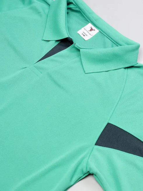 Men Colorblock Slim Fit Polo T-shirt with TECHNO COOL+