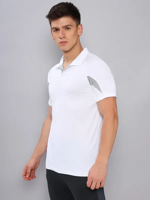 Men Colorblock Slim Fit Polo T-shirt with TECHNO COOL+