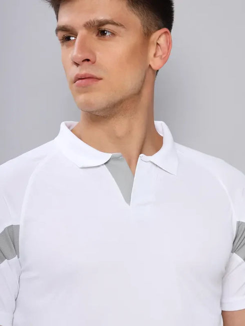 Men Colorblock Slim Fit Polo T-shirt with TECHNO COOL+