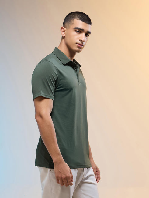 Men Solid Slim Fit Polo T-shirt with COTFLEX