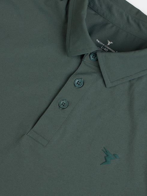 Men Solid Slim Fit Polo T-shirt with COTFLEX