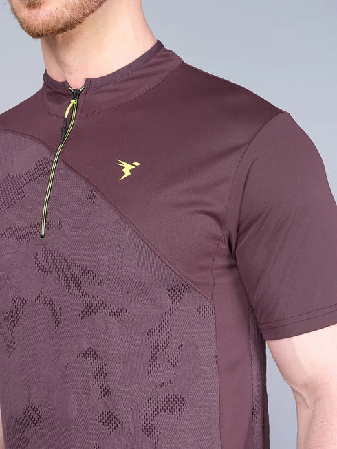 Men Self Design Slim Fit Mock Neck T-shirt with VENTMESH