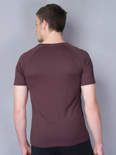 Men Stripe Slim Fit Crew Neck T-shirt with TECHNO COOL