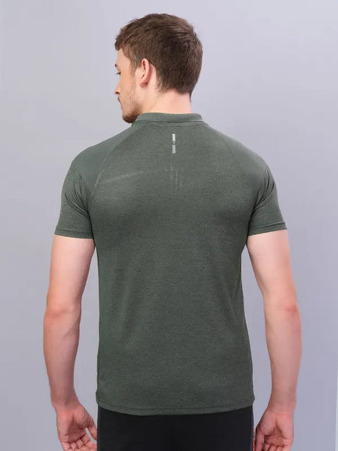 Men Melange Slim Fit Polo T-shirt with DOUBLE COOL