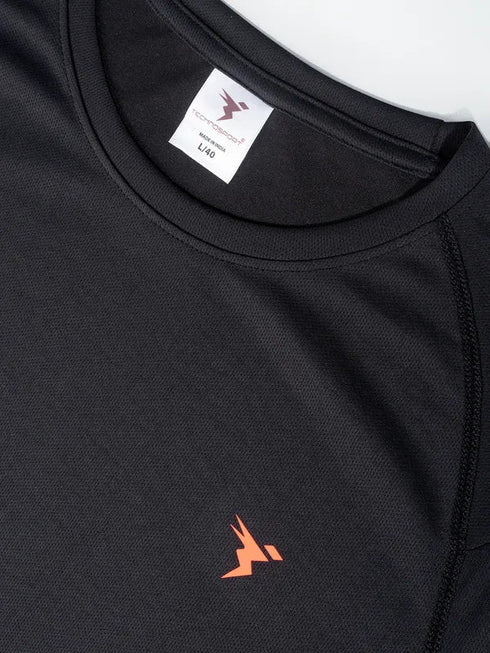 Men Solid Slim Fit Crew Neck T-shirt with TECHNO COOL