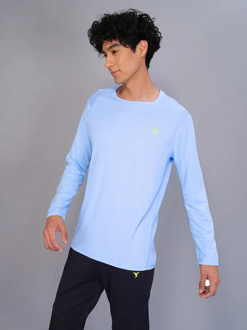 Men Solid Slim Fit Crew Neck T-shirt with TECHNO COOL