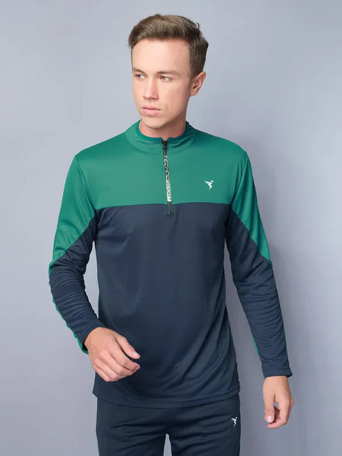 Men Colorblock Slim Fit Mock Neck T-shirt with TECHNO COOL