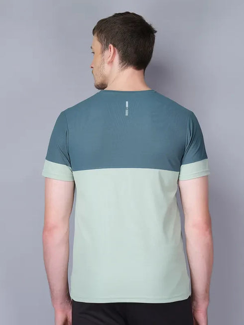 Men Colorblock Slim Fit Crew Neck T-shirt with TECHNO GUARD