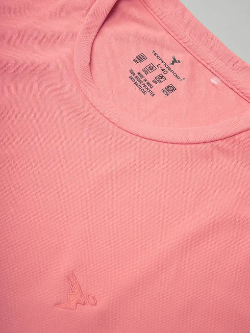 Men Solid Slim Fit Crew Neck T-shirt with MATPIQ