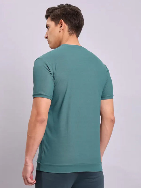 Men Solid Slim Fit Crew Neck T-shirt with MATPIQ