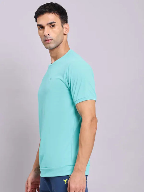 Men Solid Slim Fit Crew Neck T-shirt with MATPIQ