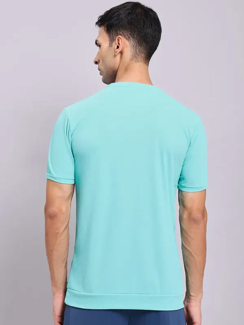 Men Solid Slim Fit Crew Neck T-shirt with MATPIQ