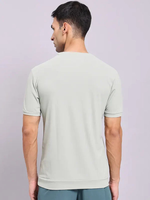 Men Solid Slim Fit Crew Neck T-shirt with MATPIQ