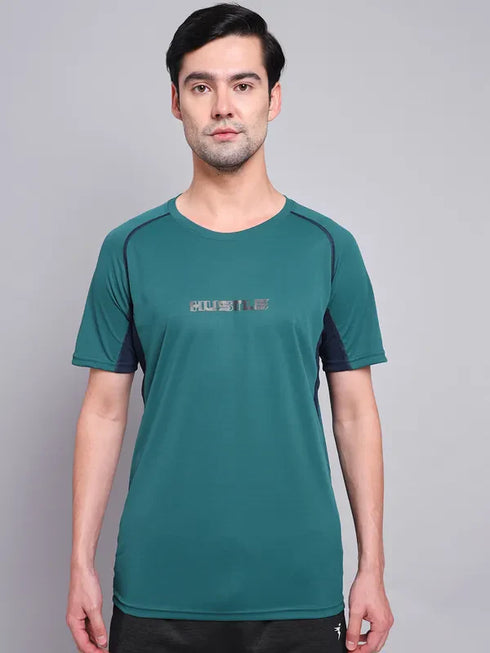 Men Printed Regular Fit Crew Neck T-shirt with TECHNO COOL+