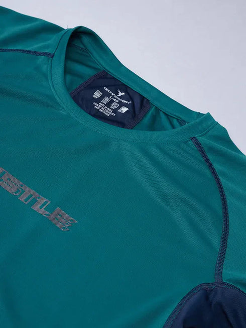 Men Printed Regular Fit Crew Neck T-shirt with TECHNO COOL+