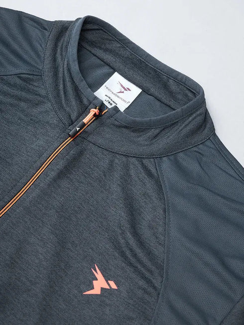 Men Melange Slim Fit Mock Neck T-shirt with TECHNO COOL+
