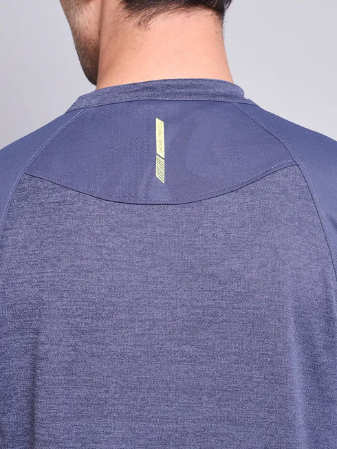Men Melange Slim Fit Mock Neck T-shirt with TECHNO COOL+