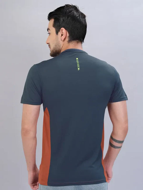 Men Colorblock Slim Fit Mock Neck T-shirt with TECHNO COOL+