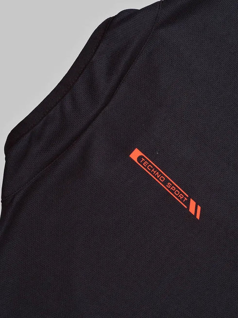 Men Colorblock Slim Fit Mock Neck T-shirt with TECHNO COOL+
