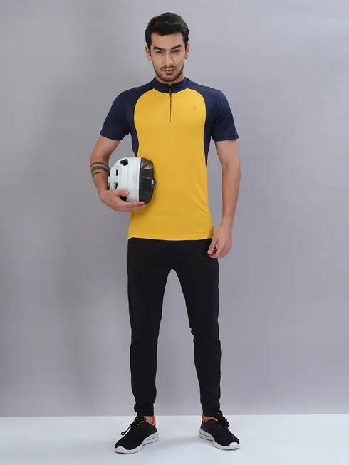 Men Colorblock Slim Fit Mock Neck T-shirt with TECHNO COOL+