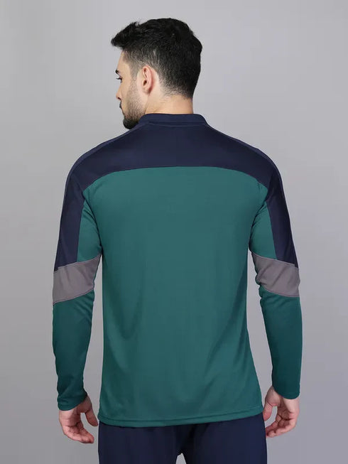 Men Colorblock Slim Fit Polo T-shirt with TECHNO COOL+