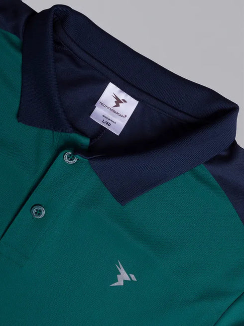 Men Colorblock Slim Fit Polo T-shirt with TECHNO COOL+
