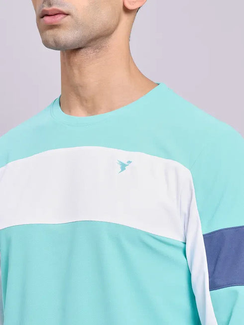 Men Colorblock Slim Fit Crew Neck T-shirt with TECHNOLITE