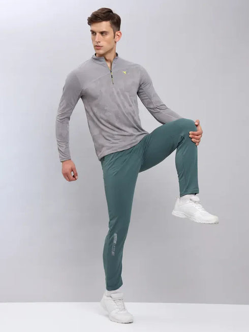 Men Jacquard Slim Fit Mock Neck T-shirt with TECHNO COOL+