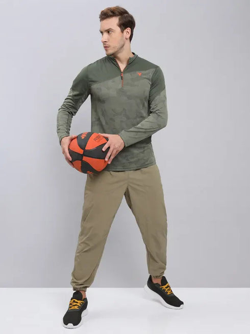 Men Jacquard Slim Fit Mock Neck T-shirt with TECHNO COOL+